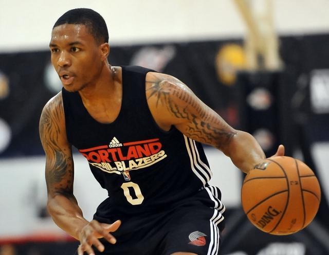 意力从牌桌 意力从牌桌