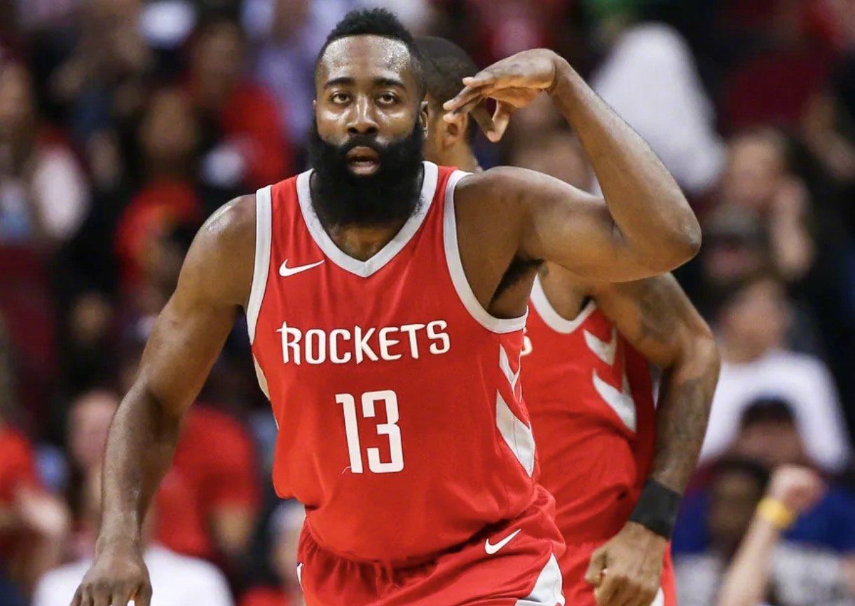 把对手逼向 把对手逼向