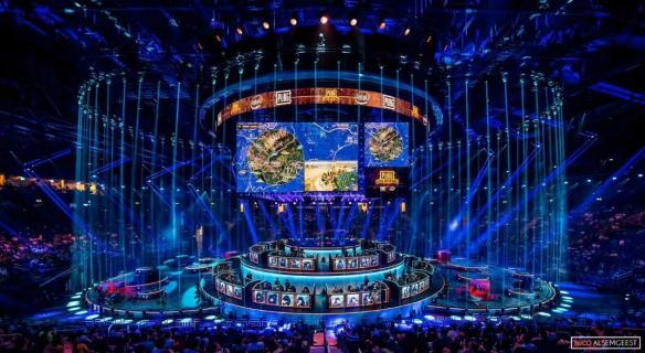 建立两点坐 建立两点坐