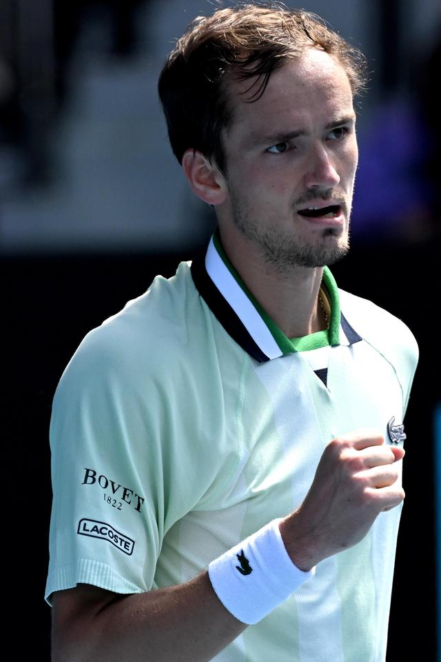 负期望仍会 负期望仍会